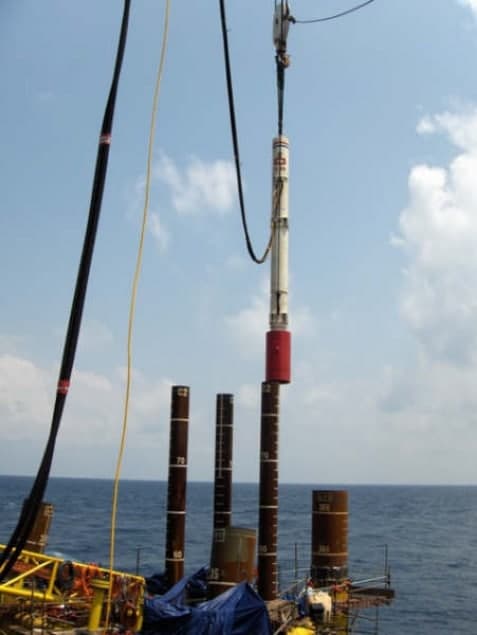 Used IHC Hydrohammer S-90