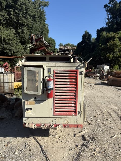 Comacchio MC400P Drill Rig