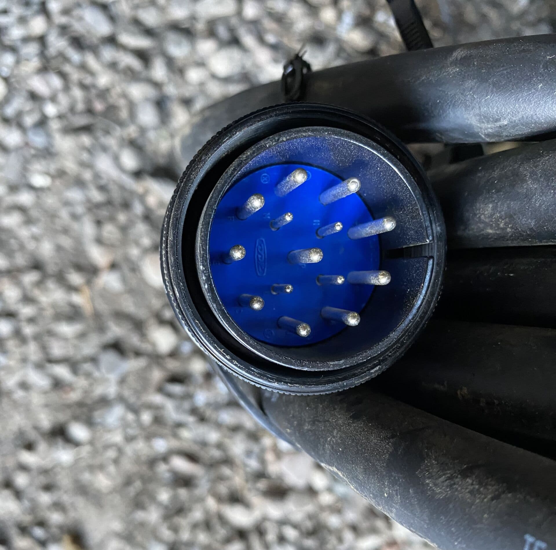 Control pendant for a APE 150 14 pin
