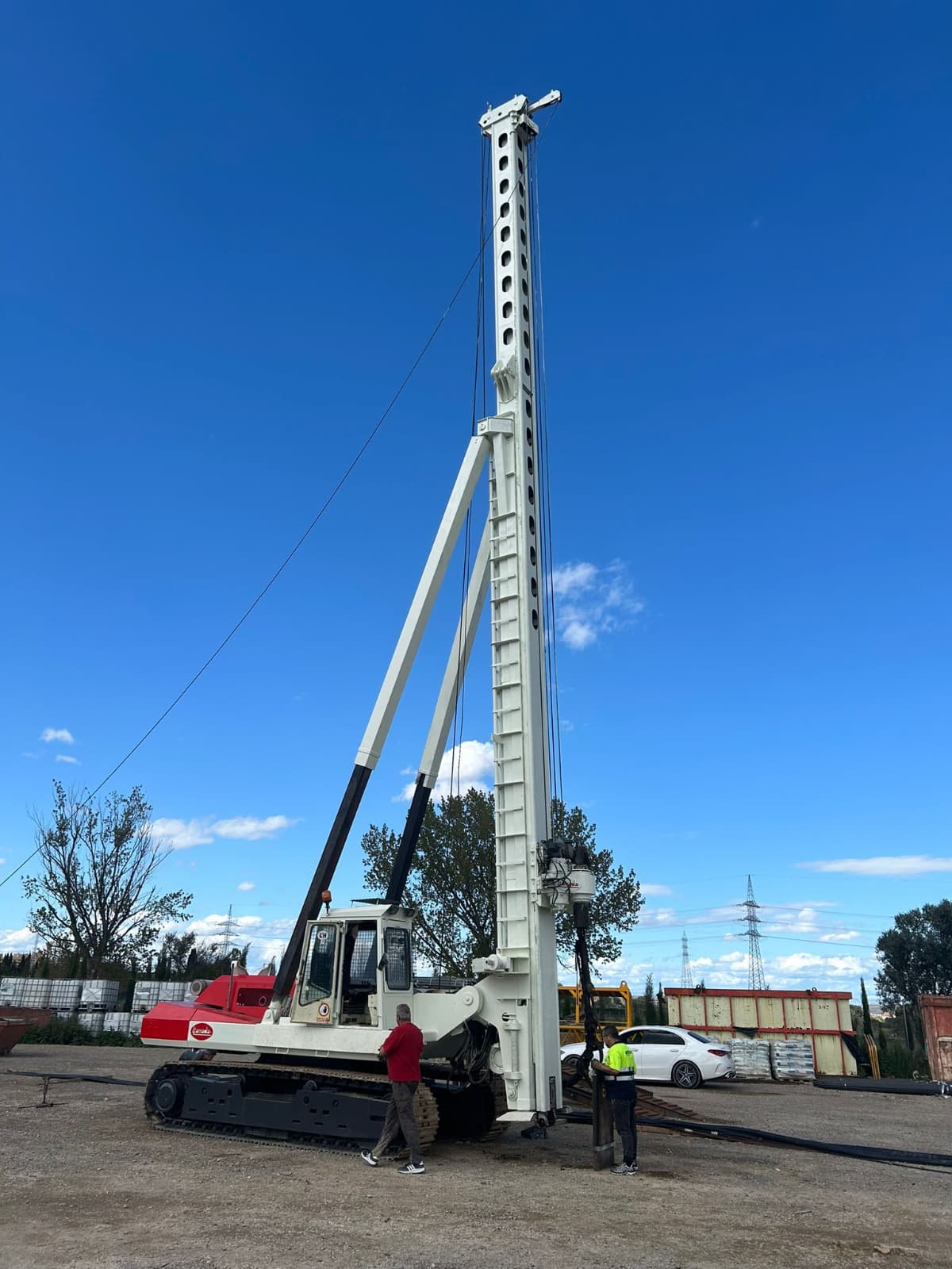 Llamada P90TT CFA Piling Rig For Sale