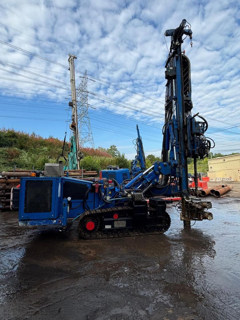 Used HÜTTE HBR 605 Hydraulic Drill Rig (2011)