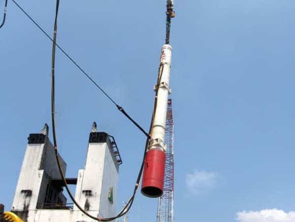 IHC Hydrohammer Hydraulic hammer S-70 image IHC Hydrohammer Hydraulic hammer S-70 image