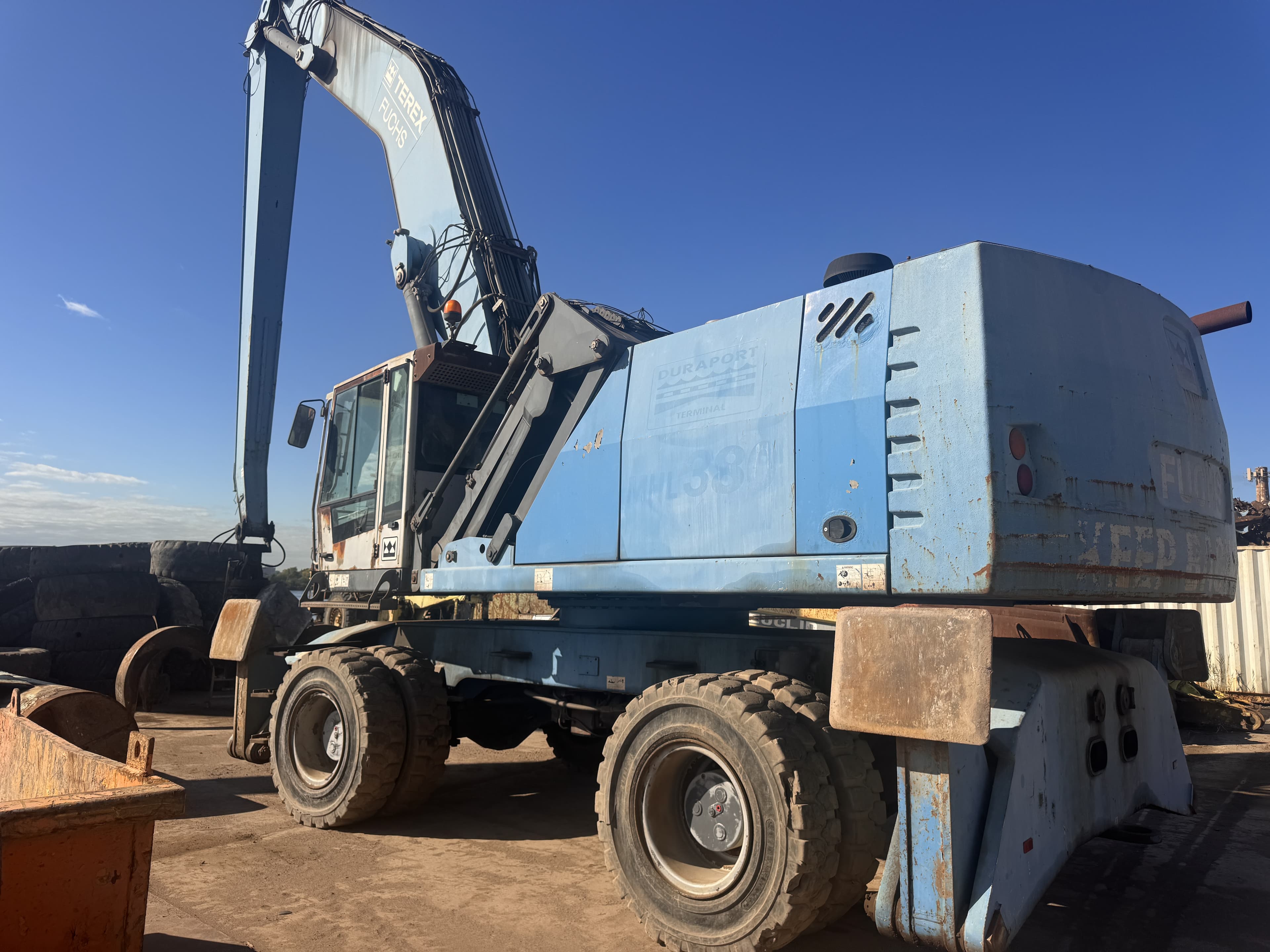 Used Fuchs MHL380