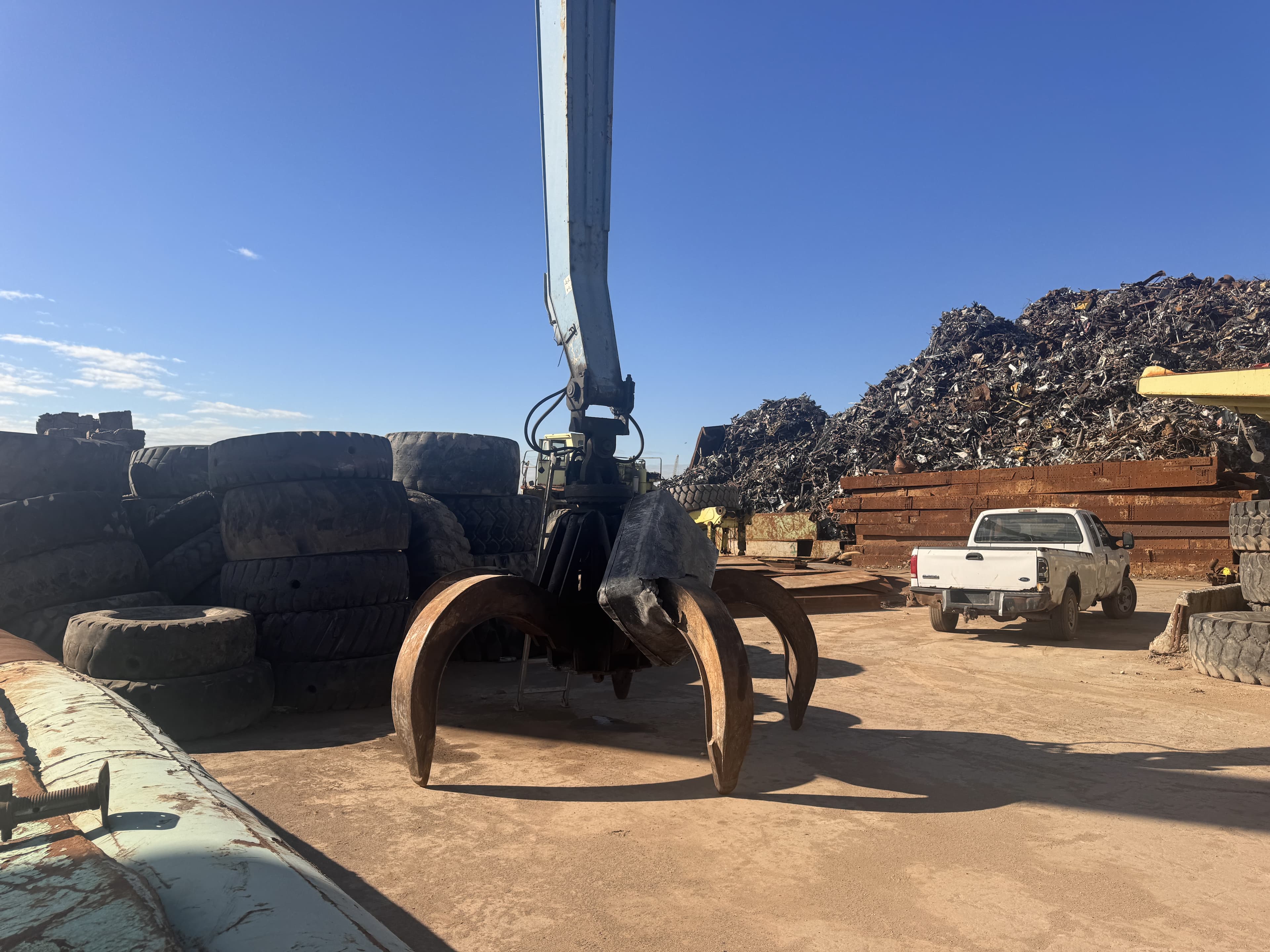 Used Fuchs MHL380