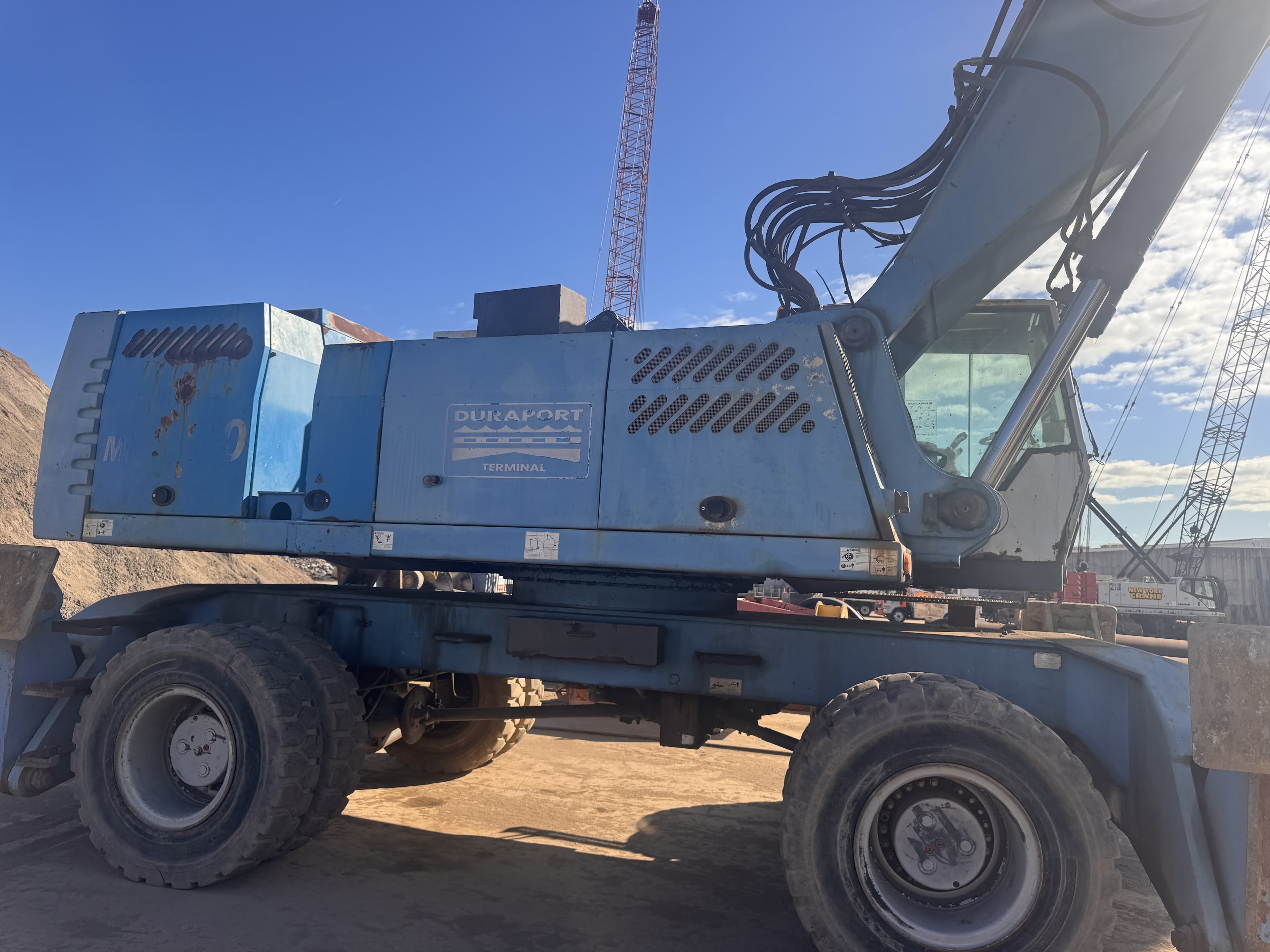 Used Fuchs MHL380
