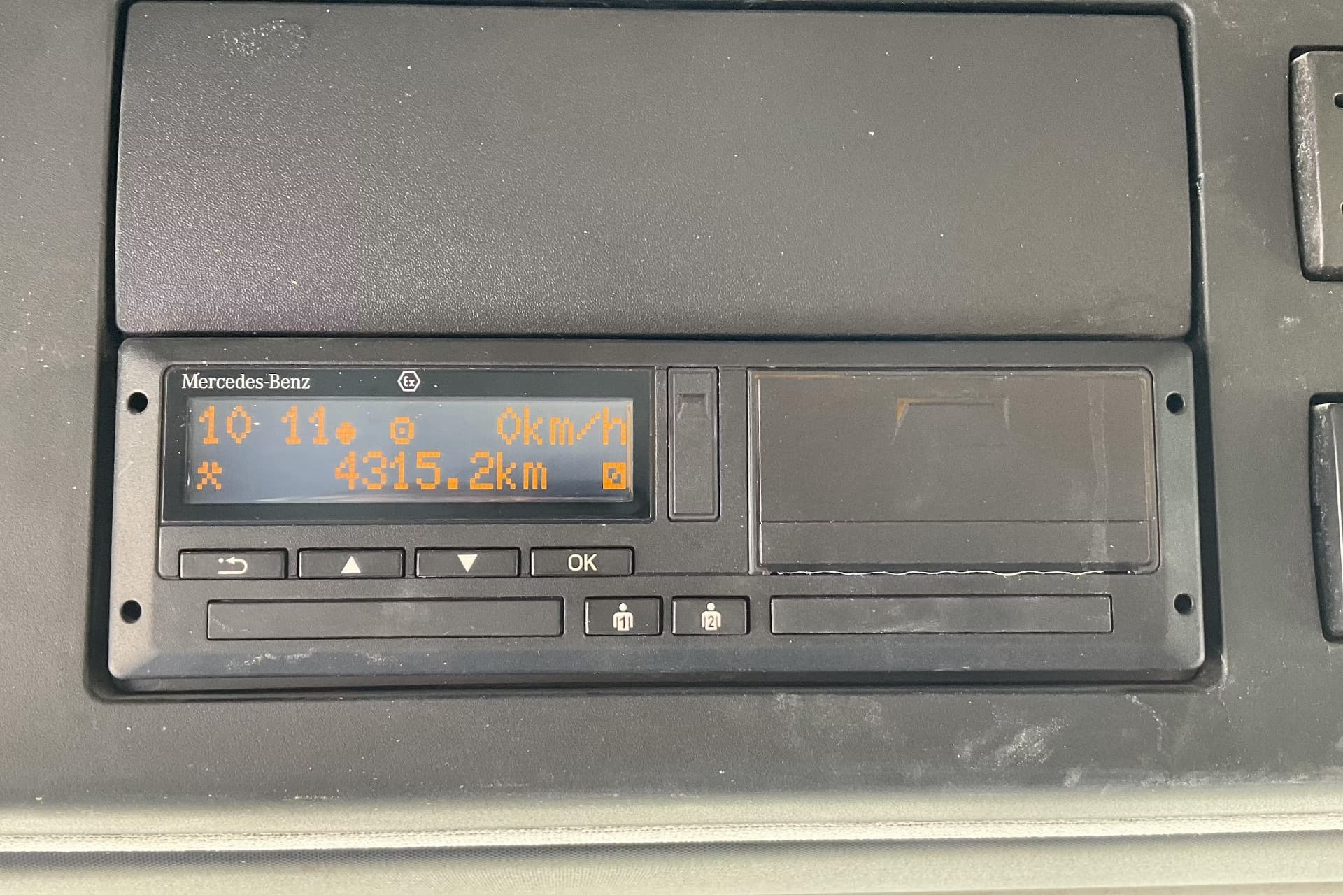 MB Arocs with AMV computerized grouting