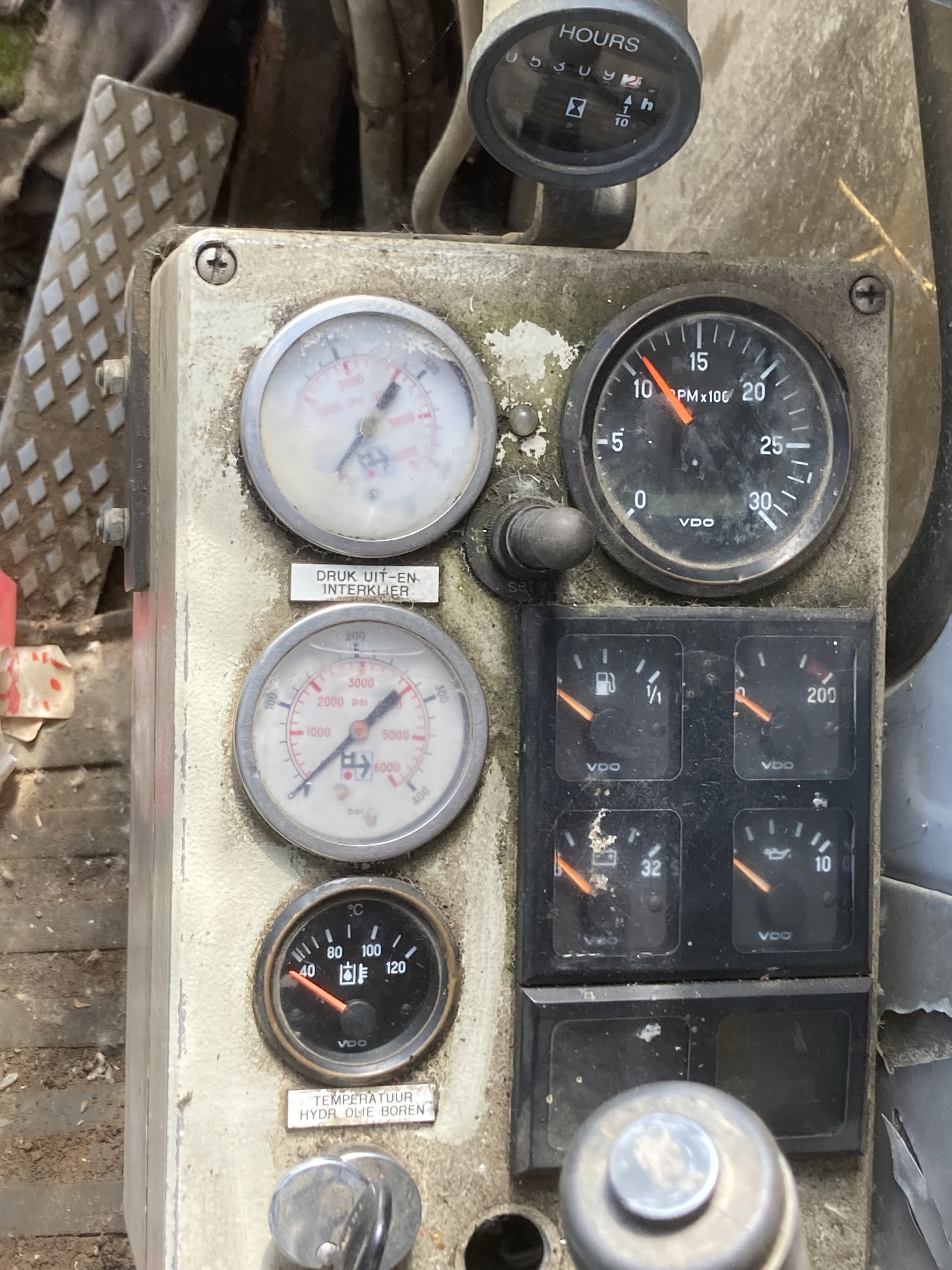 Used Hitachi FH 330FR