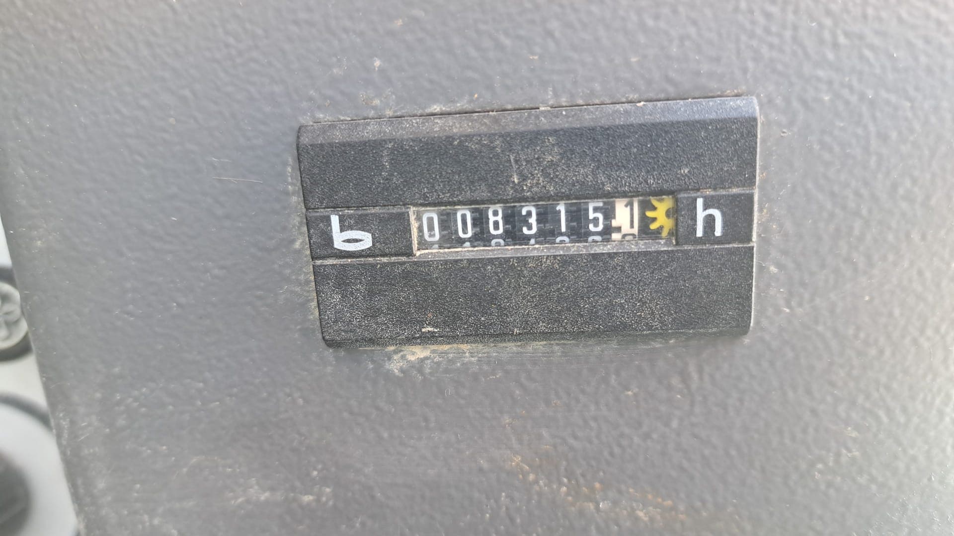 USED LIEBHERR HS 853 HD LITRONIC