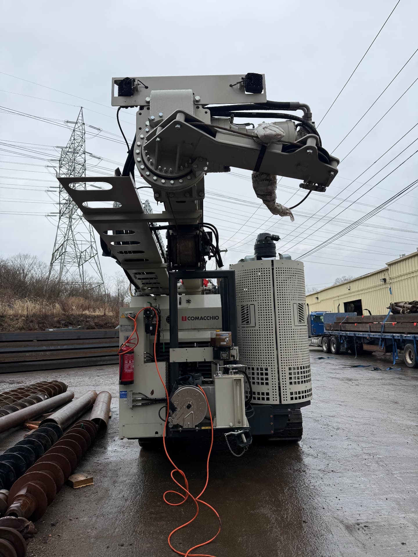 COMACCHIO GEO 909 GT - HYDRAULIC CRAWLER MOUNTED DRILL RIG