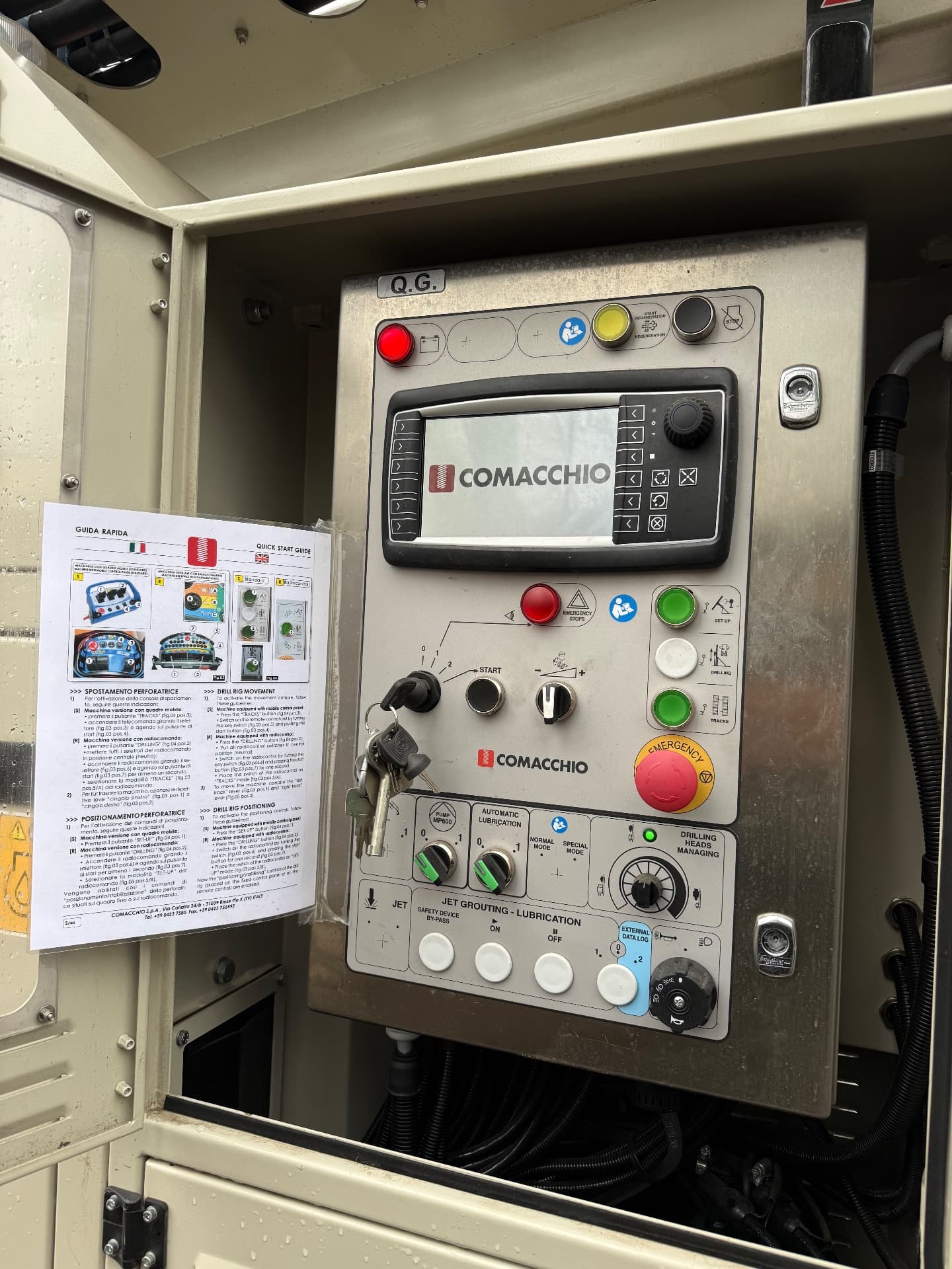 COMACCHIO GEO 909 GT - HYDRAULIC CRAWLER MOUNTED DRILL RIG