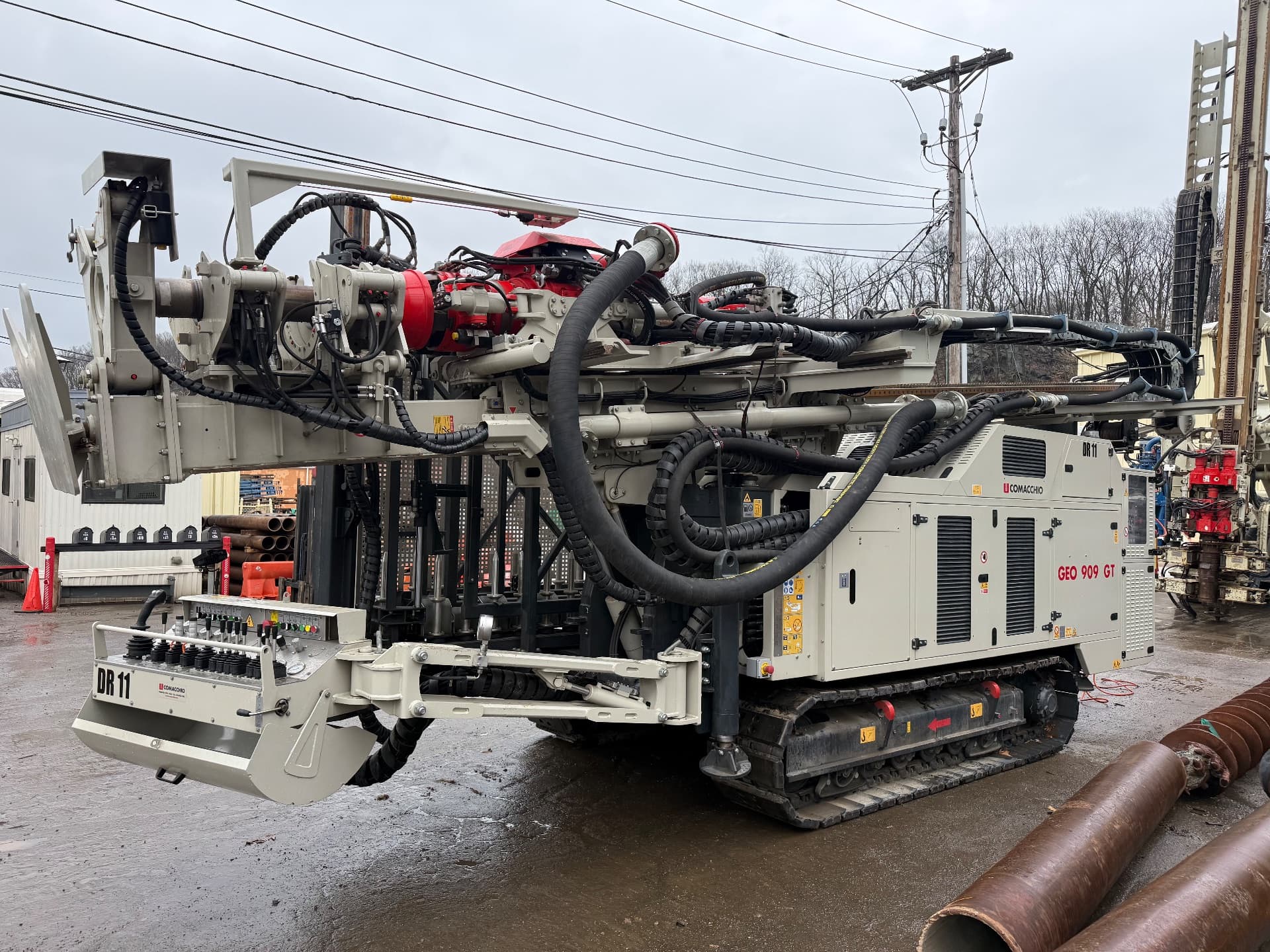 COMACCHIO GEO 909 GT - HYDRAULIC CRAWLER MOUNTED DRILL RIG