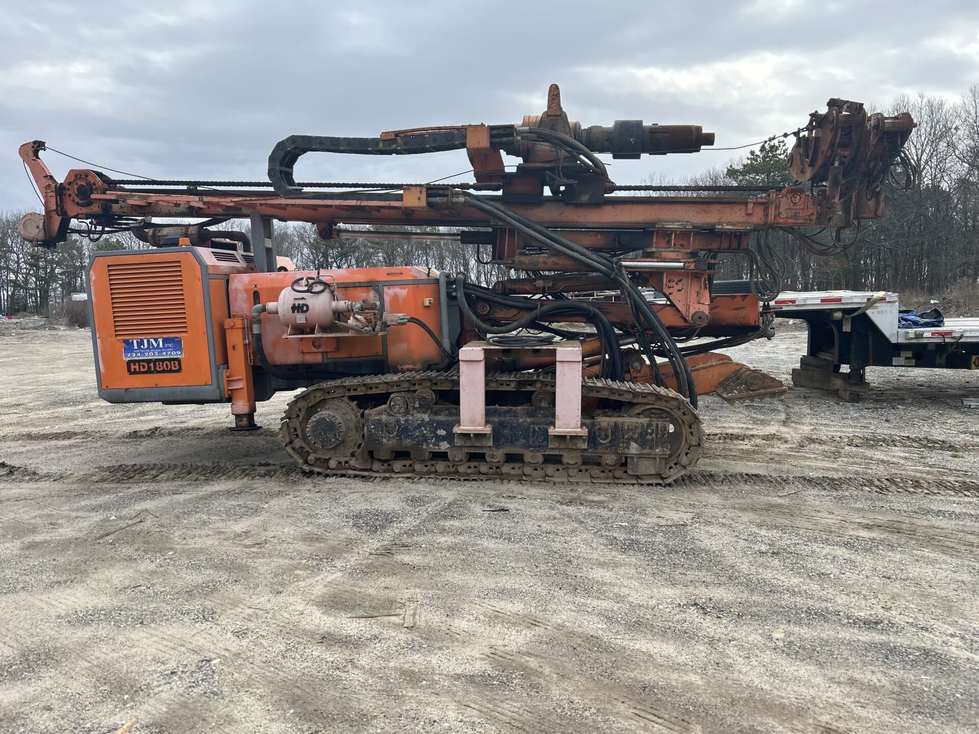 HD180B drill rig for sale