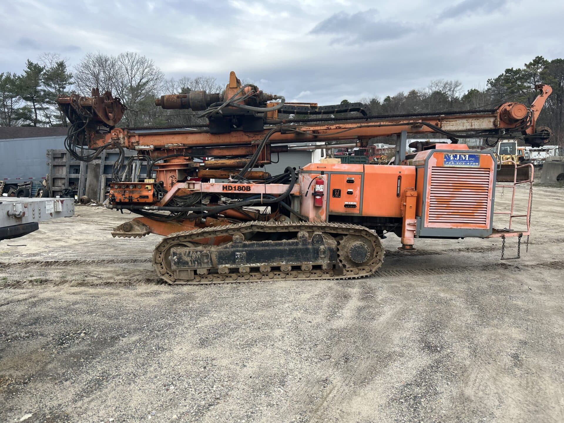 HD180B drill rig for sale