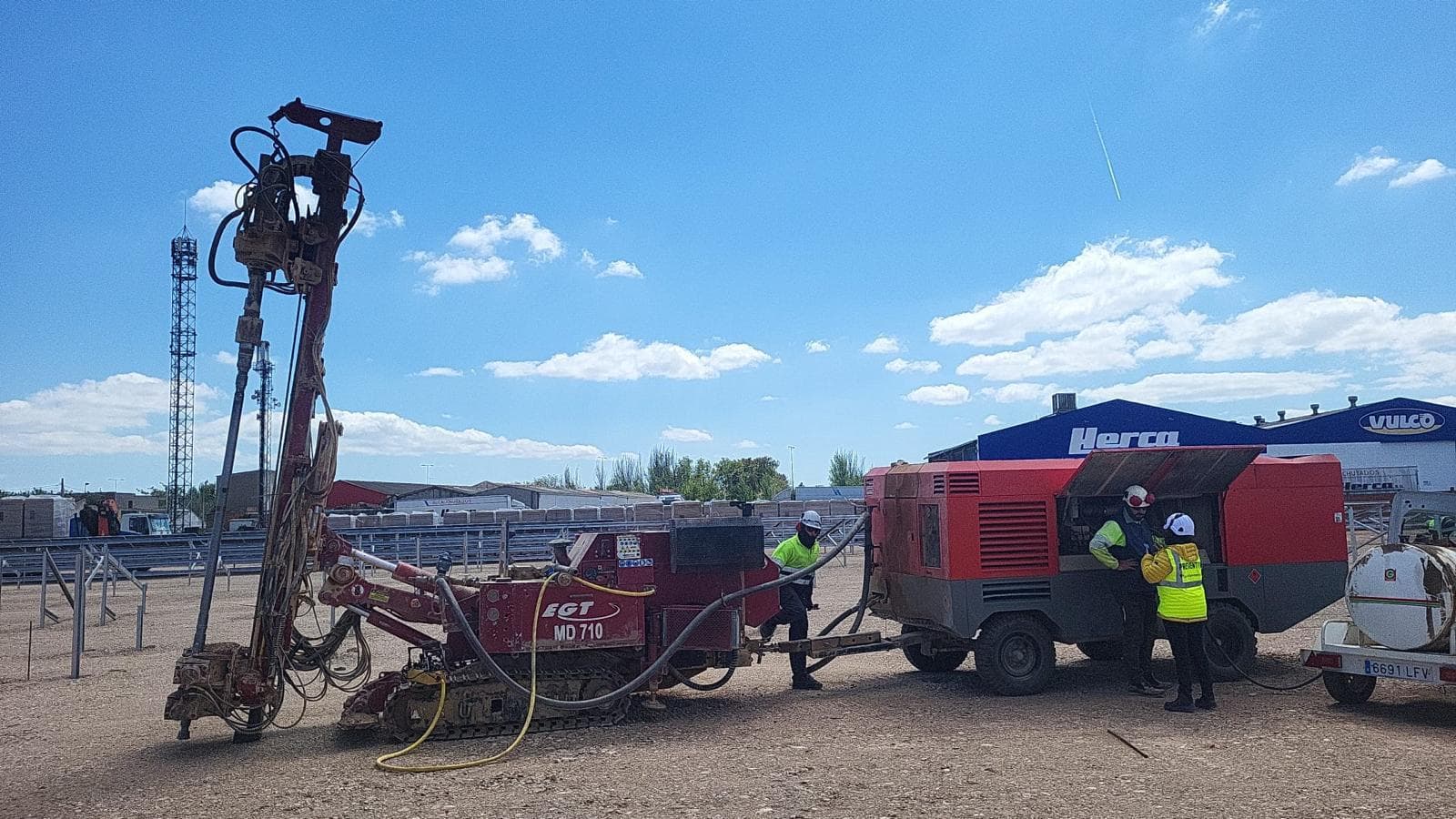 Micropiling rig EGT MD710