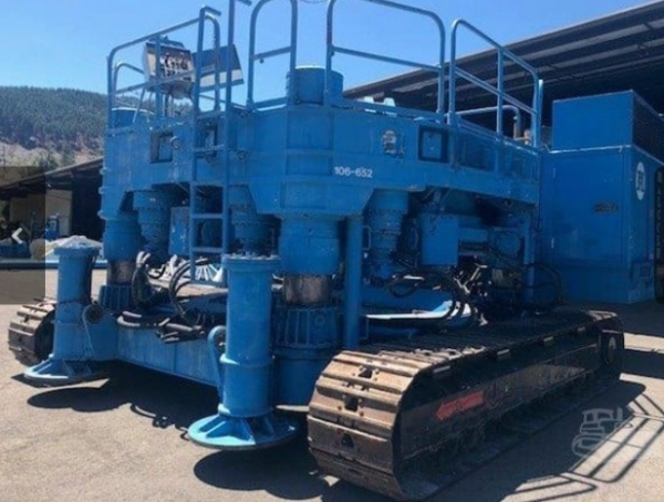 Used LEFFER Casing Rotator RDM3000